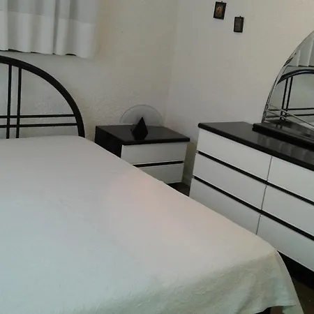 Holiday home τριώροφη ελάνη